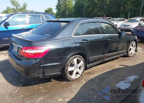 2010 Mercedes-Benz E 350 from USA, damaged, VIN WDDHF5GB7AA030684